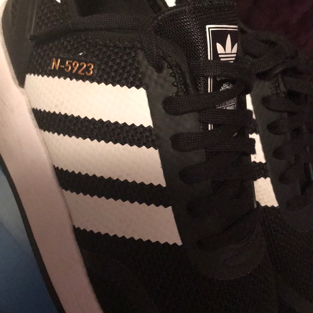 Adidas sneakers - Picture 4 of 5